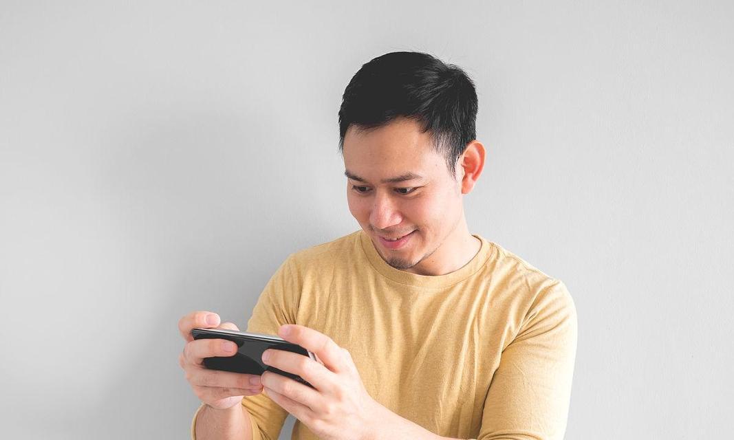 微笑男人游戏攻略（探索微笑男人游戏的魅力，解锁全新乐趣）