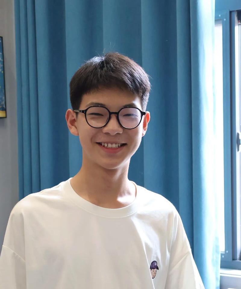 《我的幻影保镖》攻略（解锁游戏内隐藏任务、提升角色实力、畅享最佳游戏体验！）